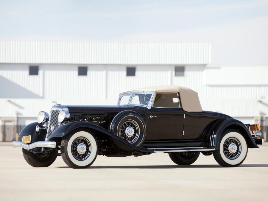  Chrysler Custom Imperial Roadster Convertible by LeBaron 1933 года  (фото 19 из 20)